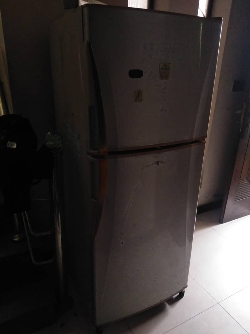 dawlance fridge 1
