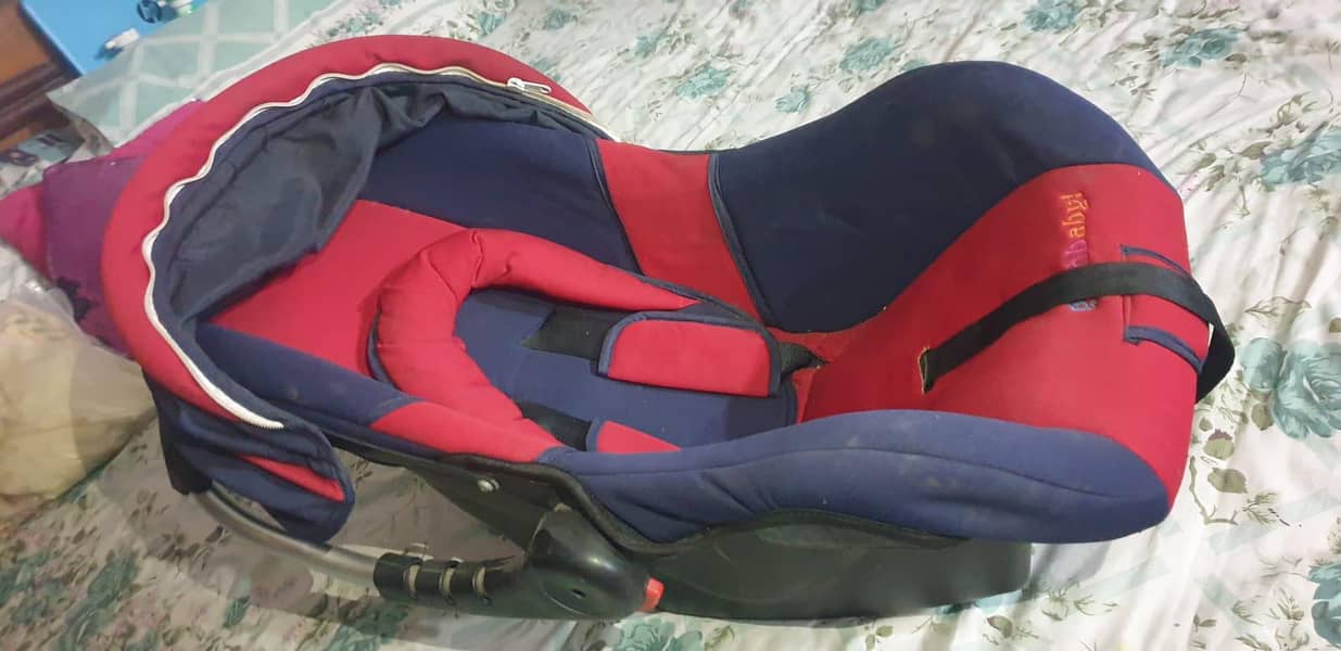 care cot 3