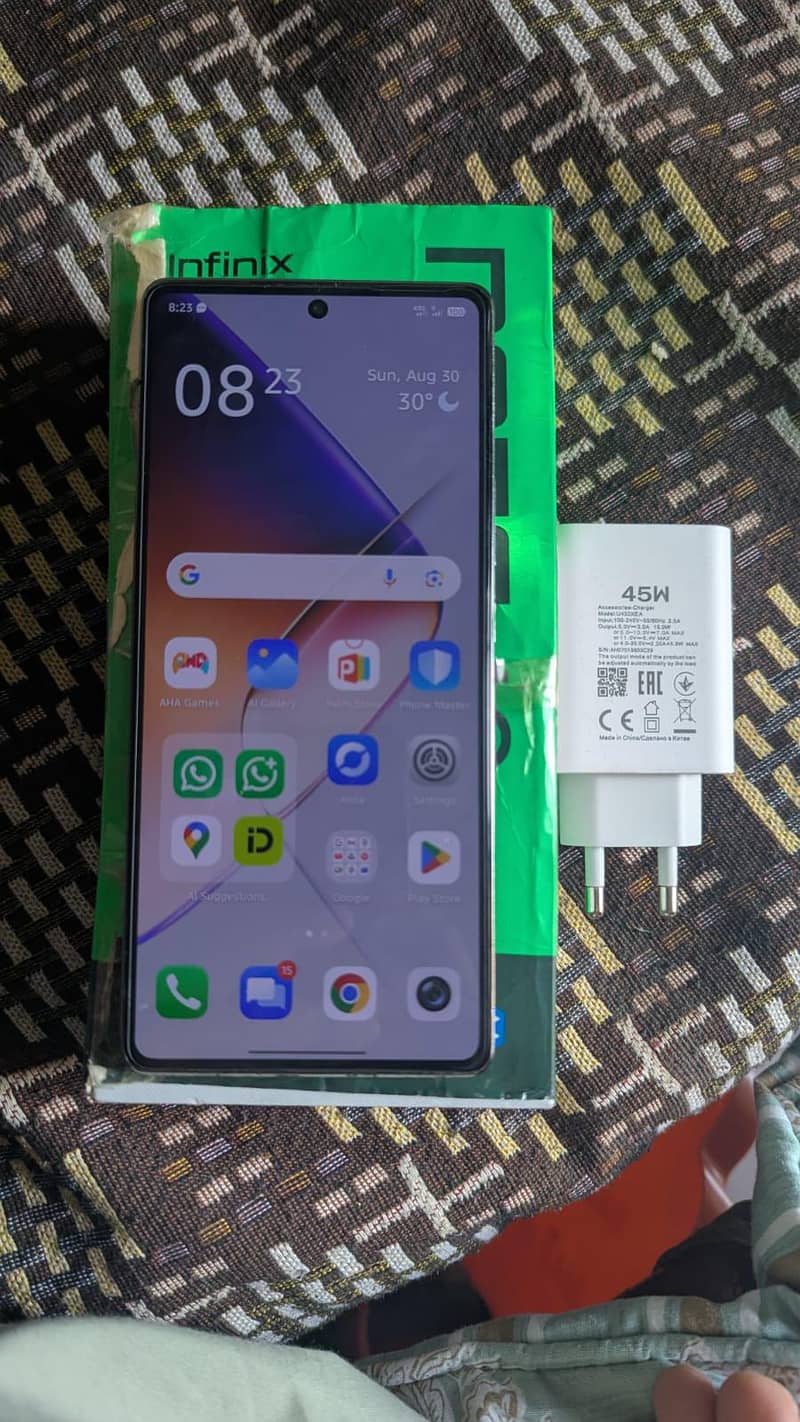 Infinix Note 40 4