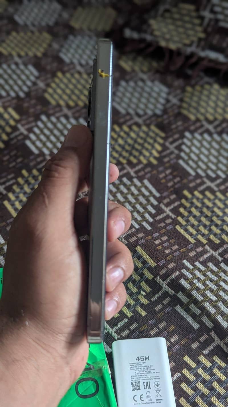 Infinix Note 40 5