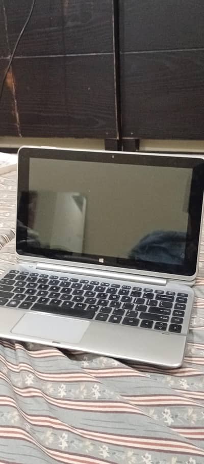 heir y11b 128ssd laptop