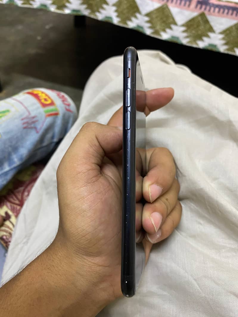 Apple iPhone SE 2