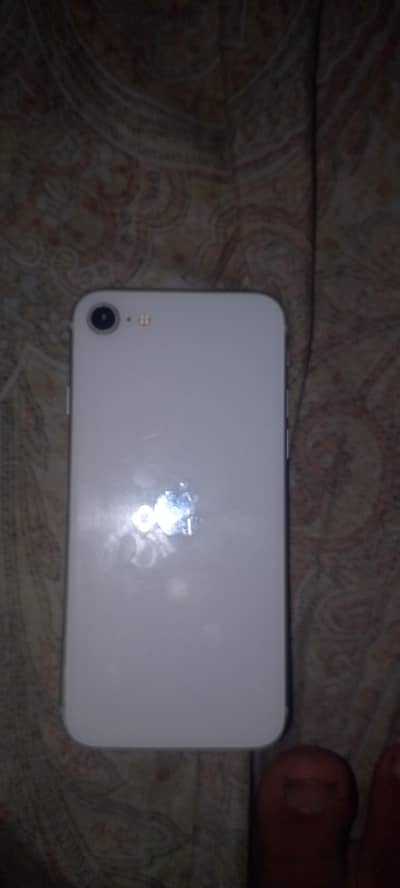 iPhone se 2020