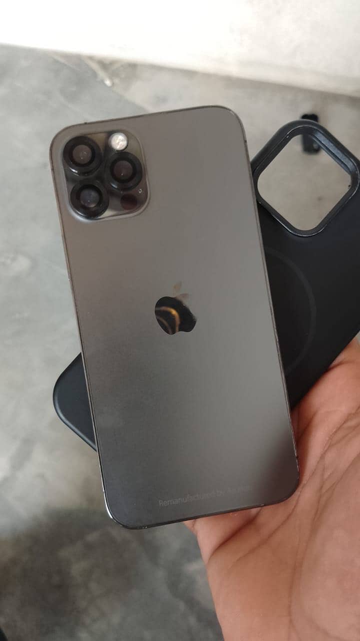 Apple iPhone 12 Pro 0