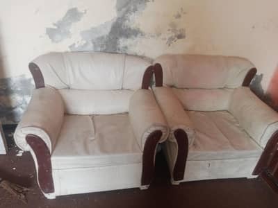 2+2 seater sofa