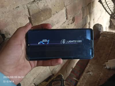 Sharp Aquos R5G