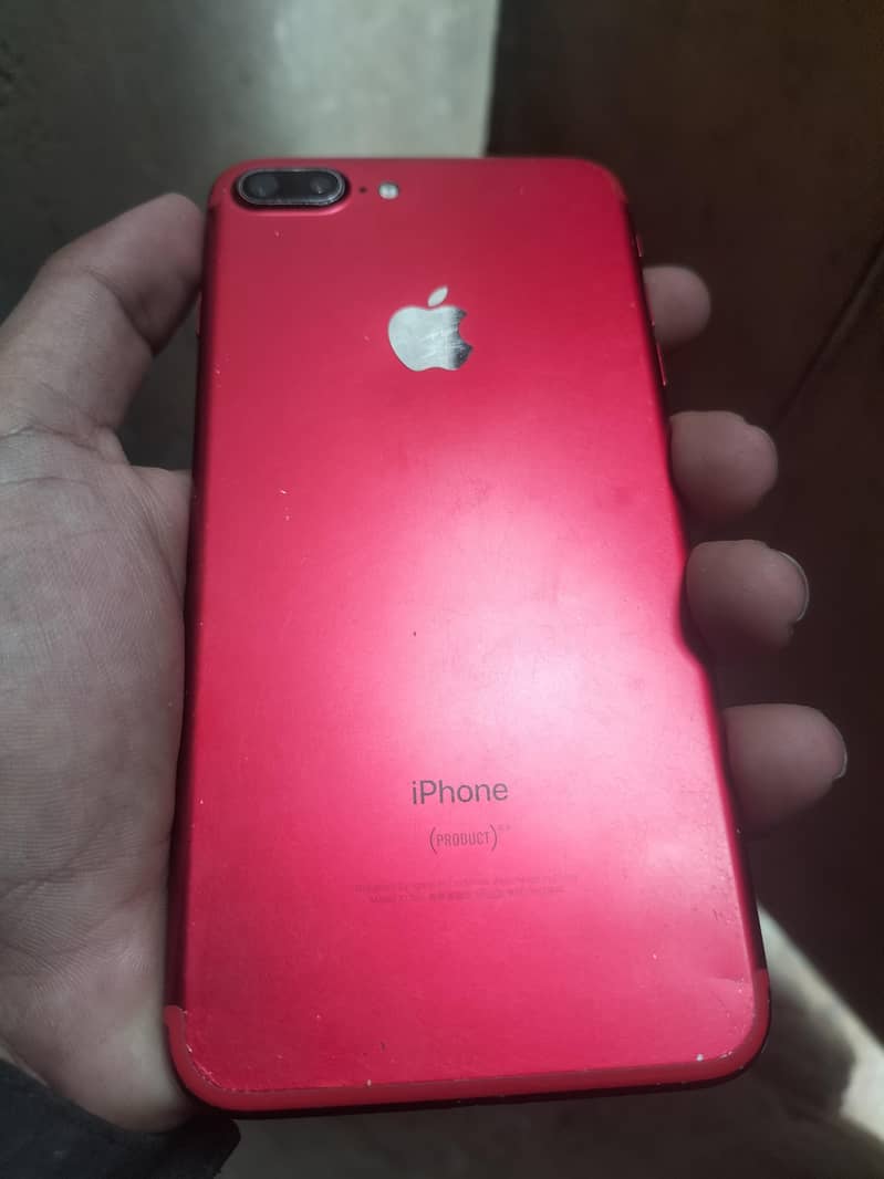 Apple iPhone 7 Plus 1