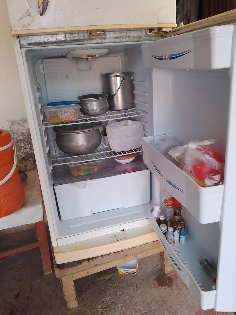 Fridge 4