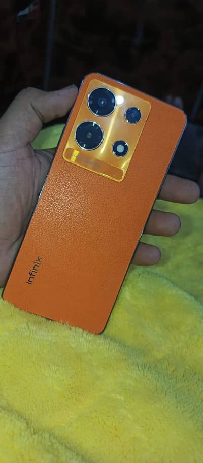 Infinix Note 30