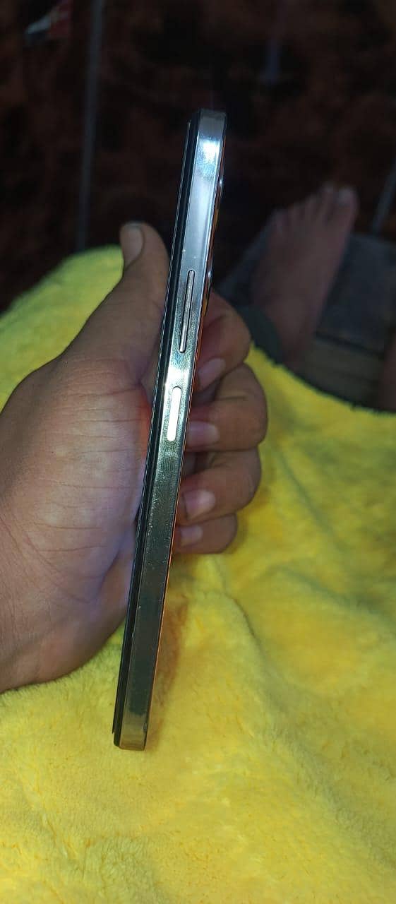Infinix Note 30 4
