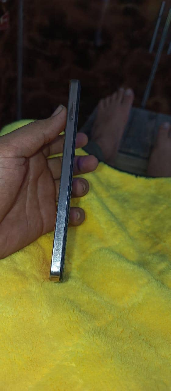 Infinix Note 30 8