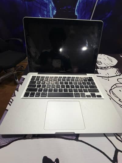 MAC BOOK PRO