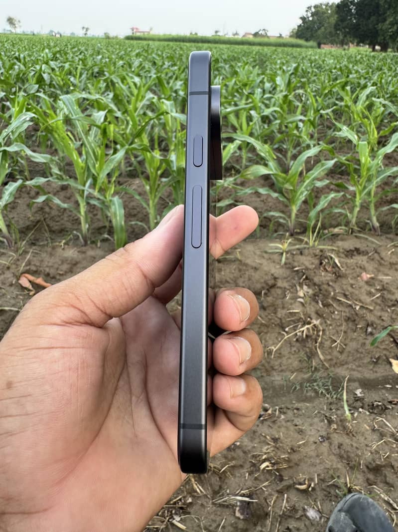 Google Pixel 9 2