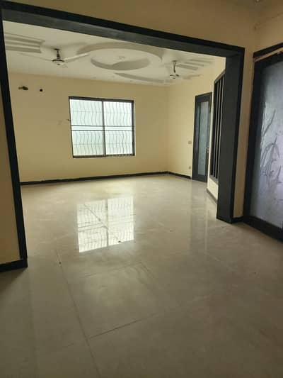 Model Town. C. Block. 1. Kanal Upper Portion For Rent