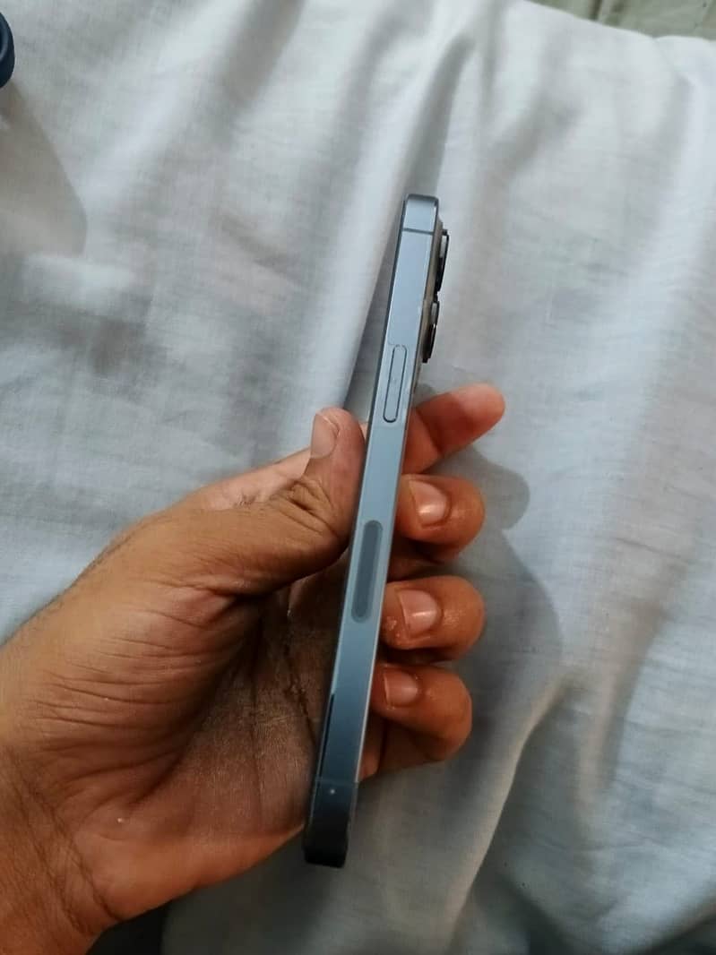 Apple iPhone 13 Pro 6