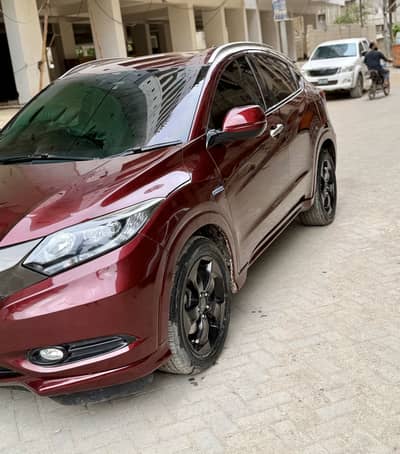 Honda Vezel 2015