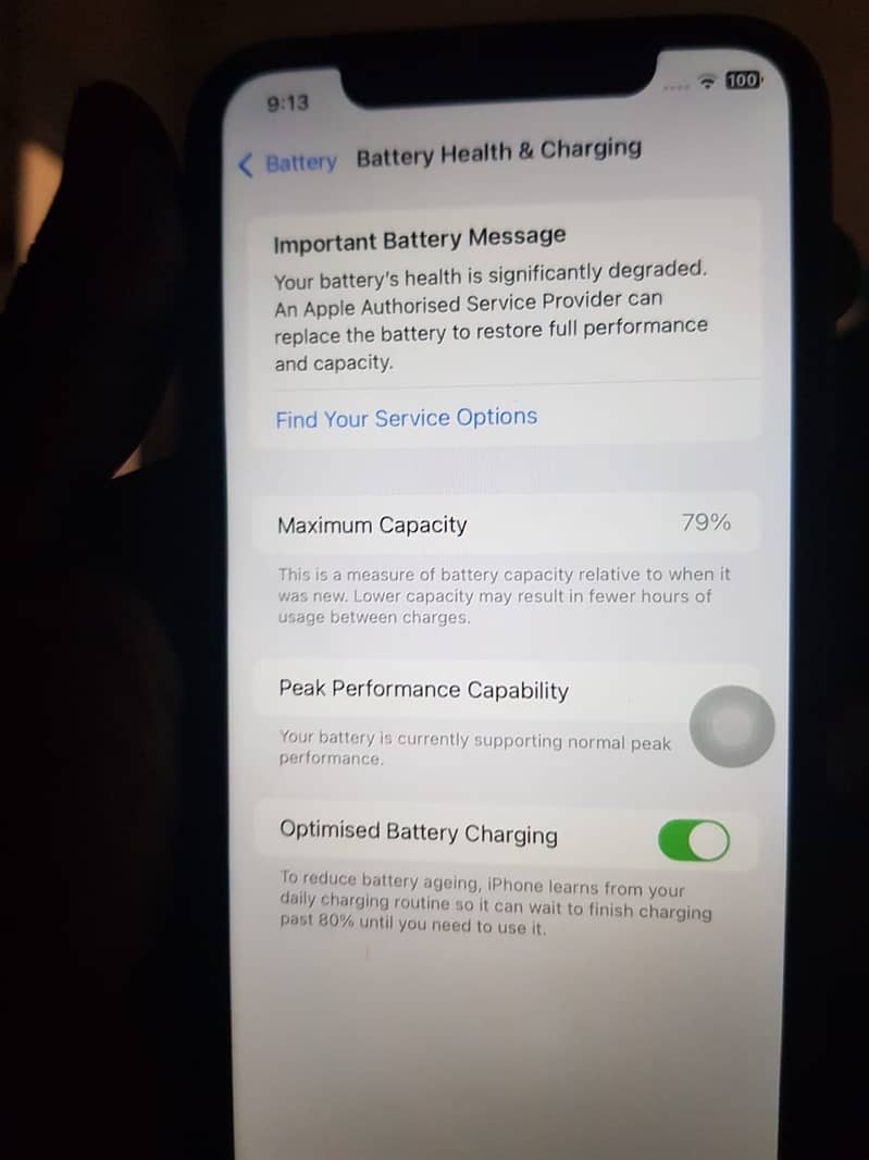 Apple iPhone XR 7