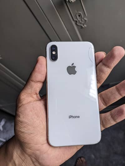 iPhone XS factory unlocked