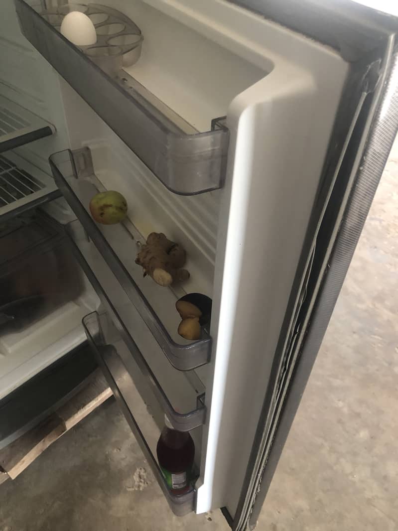 Dawlance fridge 3