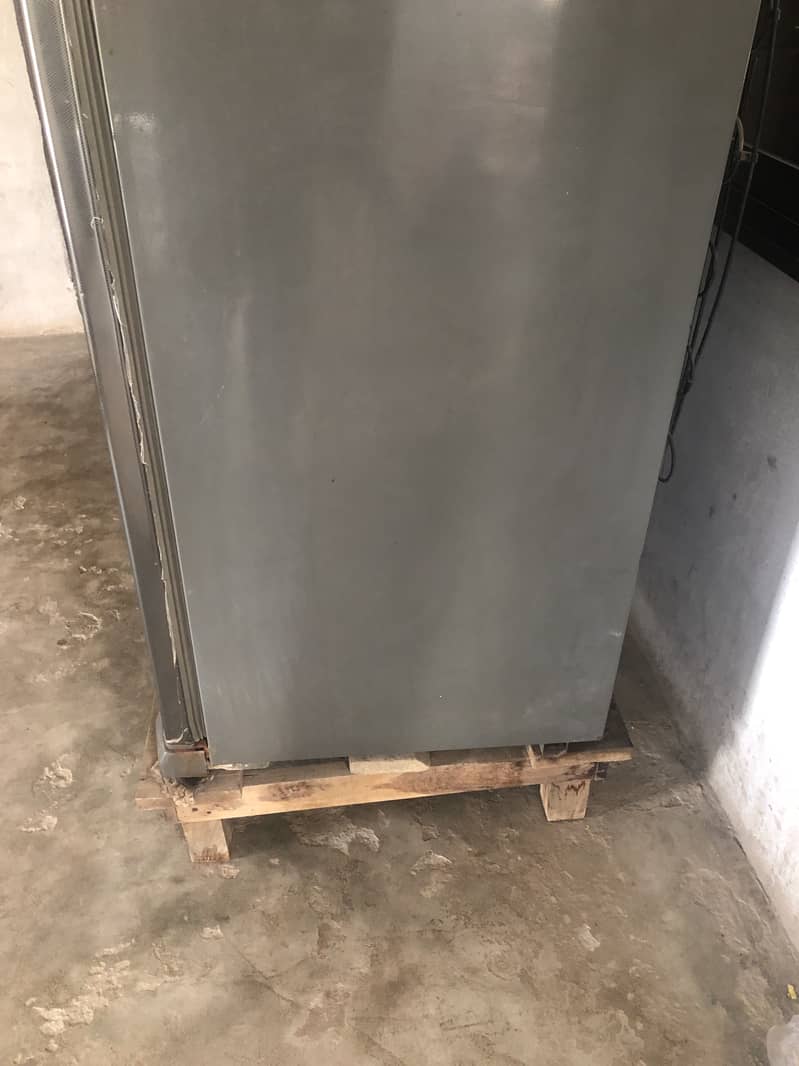 Dawlance fridge 9