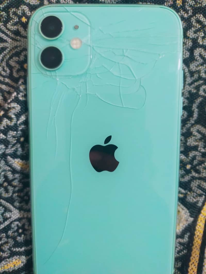 Apple iPhone 11 0