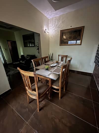 Dining table for 6