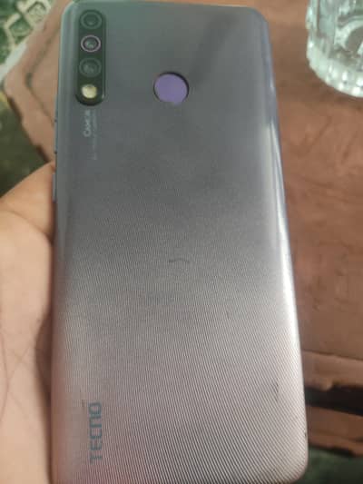Tecno CAMON 12