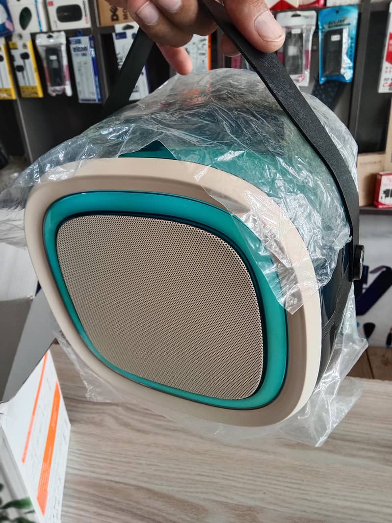 wireless speaker 4