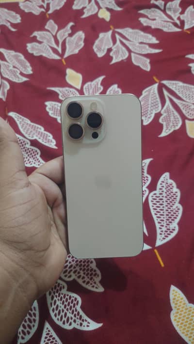 Apple iPhone 16 Pro Max