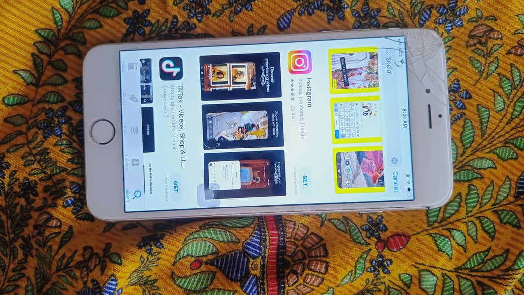 Apple iPhone 6 Plus 1