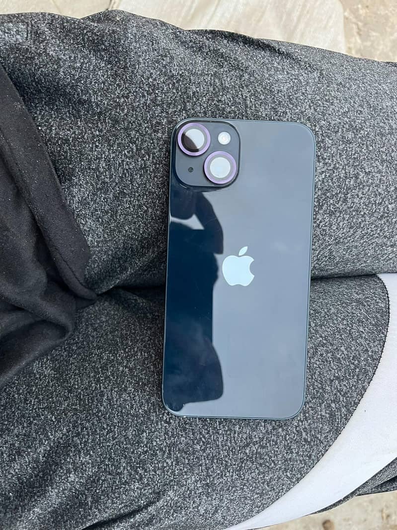 Apple iPhone 14 2