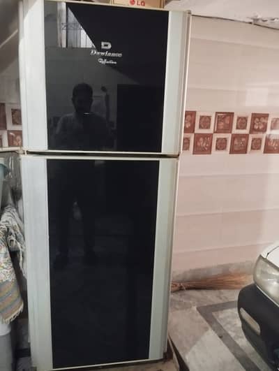 urgent Sale Dawlance Refrigerator