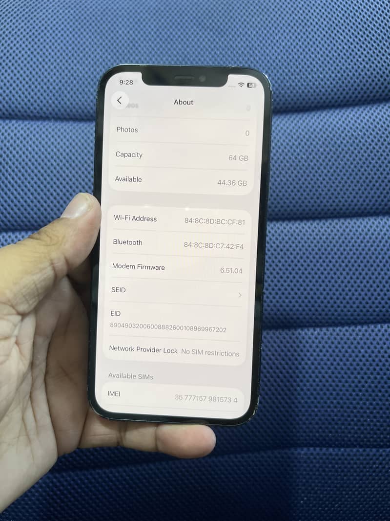 Apple iPhone 12 3