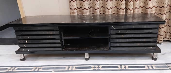 Led media table Console big size unique look new condition