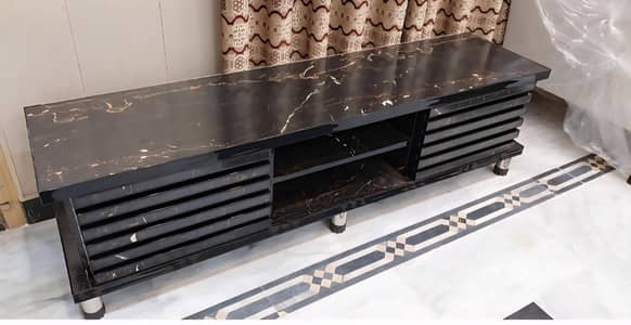 Led media table Console big size unique look new condition