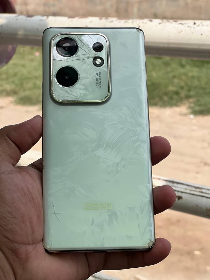 Infinix Zero 30 1