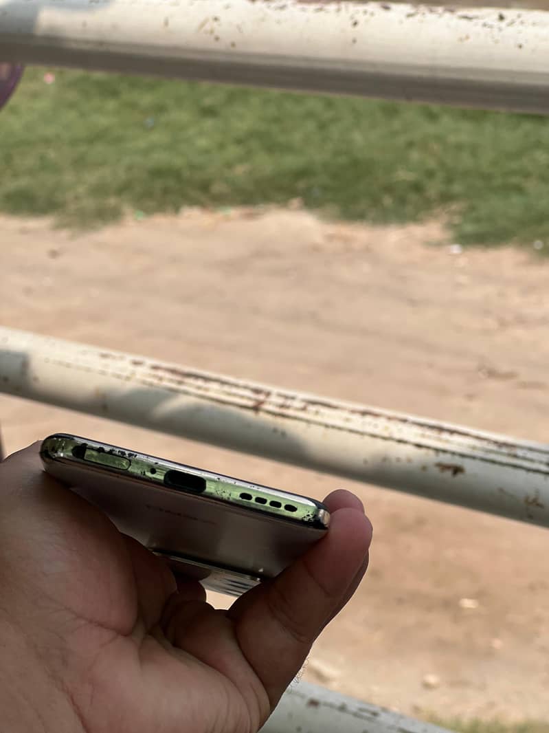 Infinix Zero 30 4