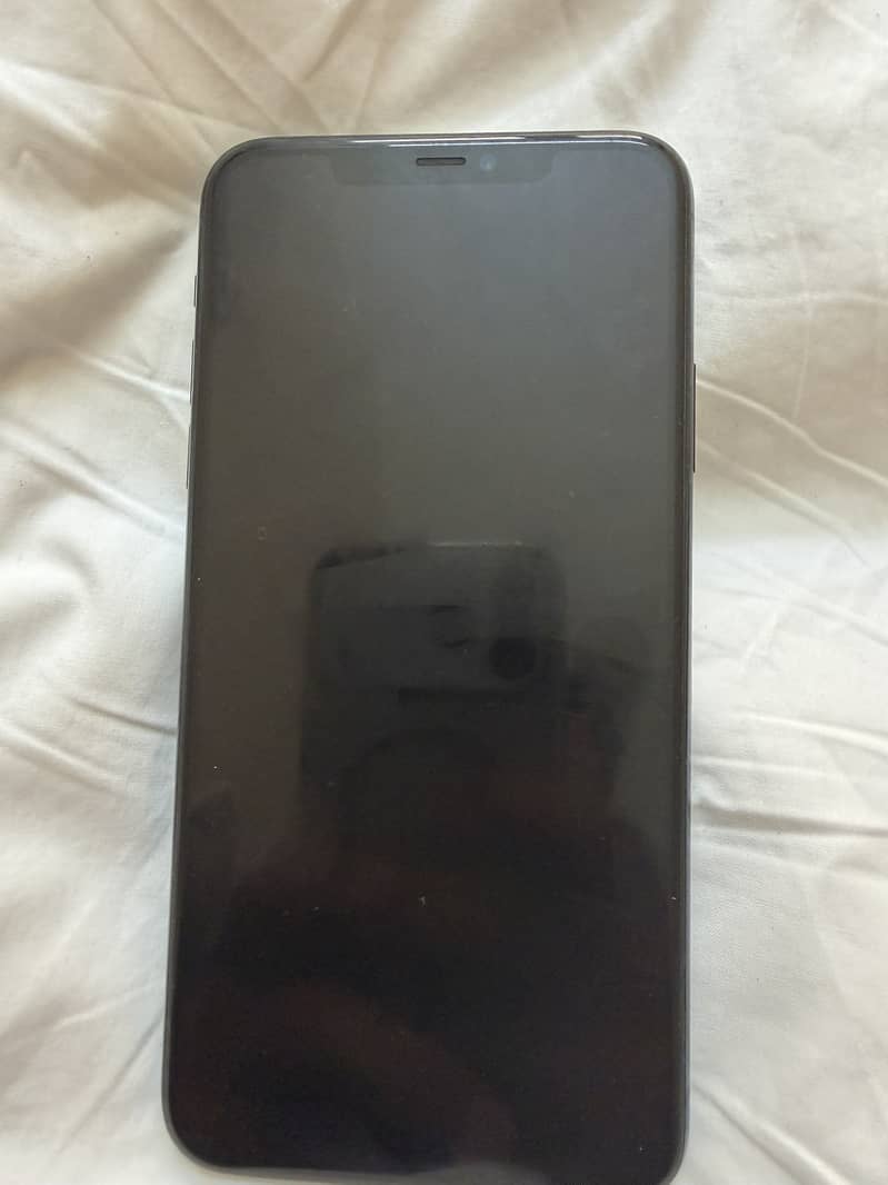 Apple iPhone 11 Pro Max 1