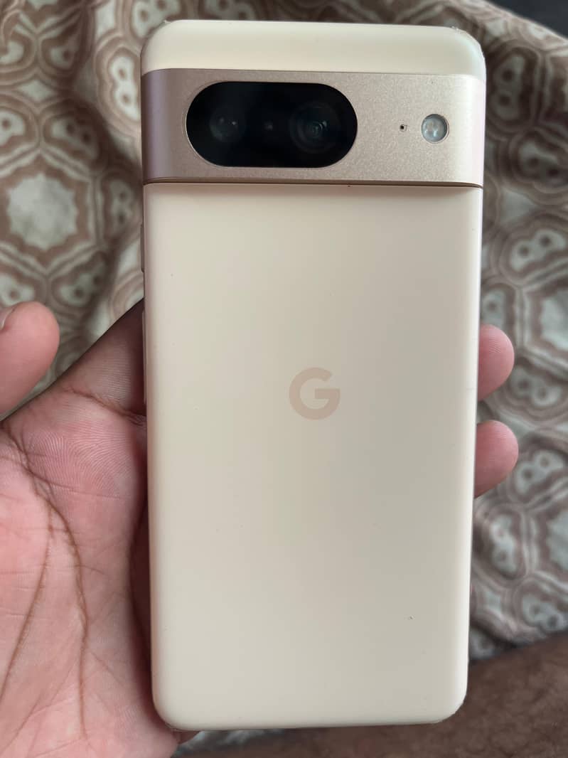 Google Pixel 8 5