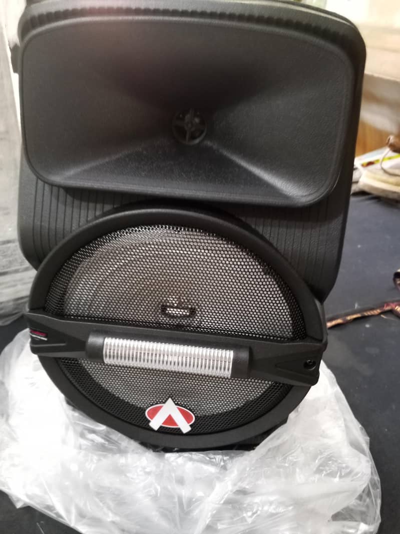 audionic speeker 8 inch 1