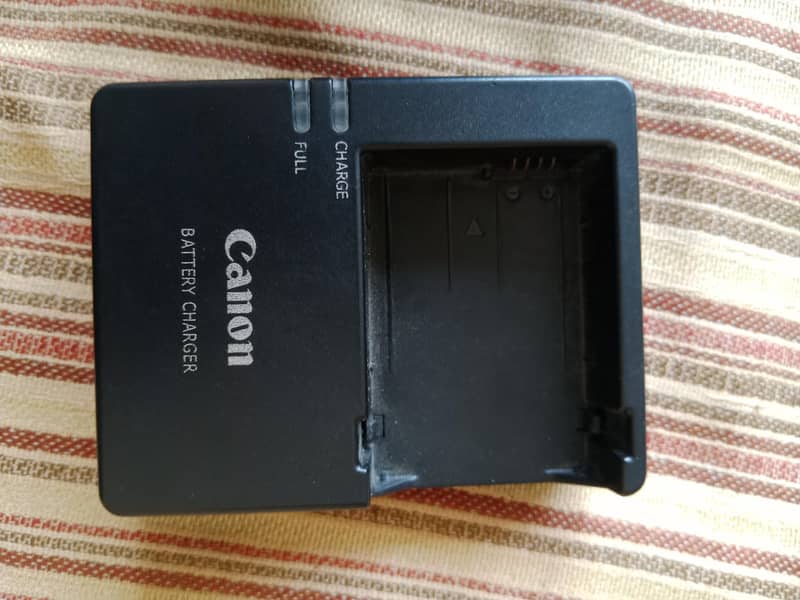 Canon EOS 600D 1