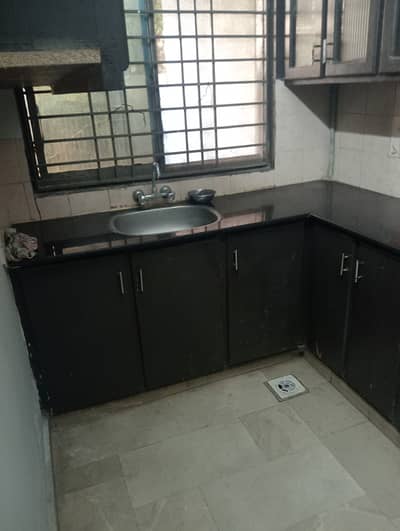 4marla 4beds neat and clean house for rent in G 14 4 islamabad