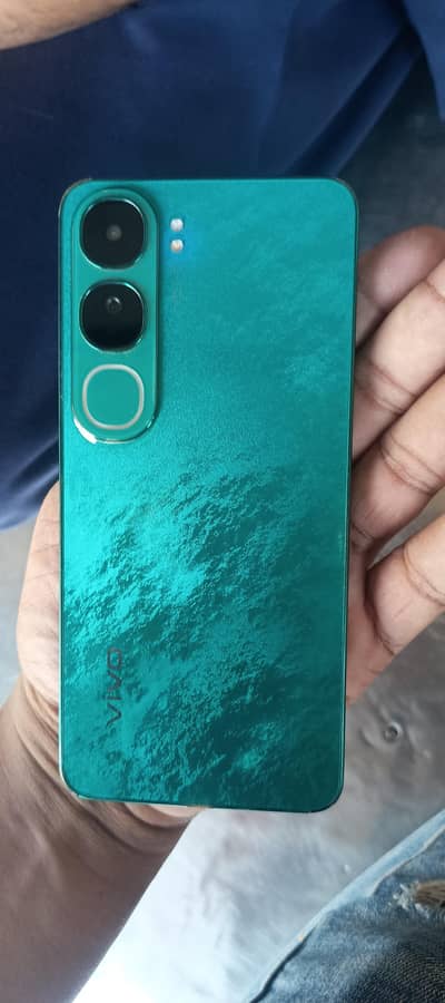 Vivo Y200