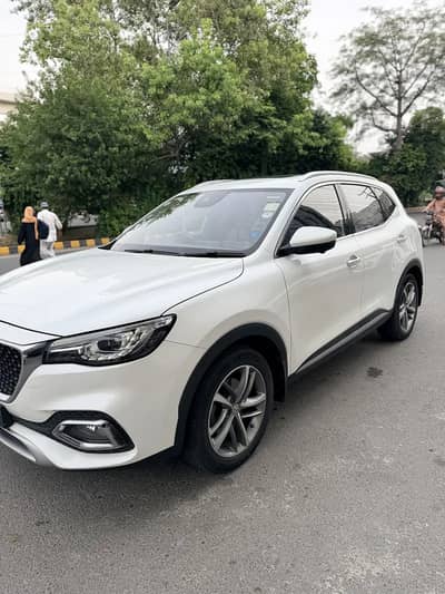 MG HS 2021 | Dec 2022 Registered | MG Maintained | 125,000 KM