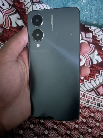Vivo Y17s