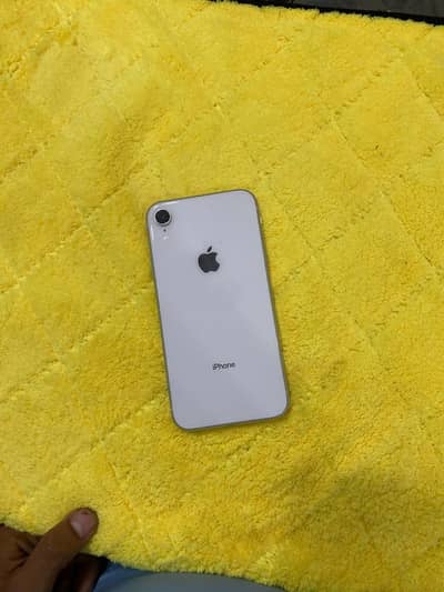 Apple iPhone XR