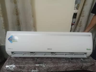 Homage inverter split Ac 1.5 Ton in good condition for salr