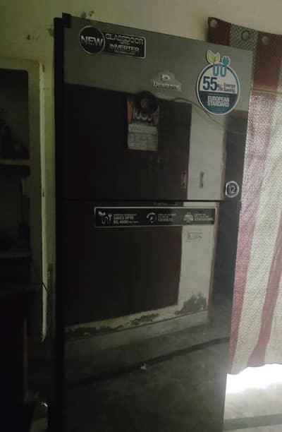 Dawlance 91996 GD Inverter Refrigerator – Excellent Condition