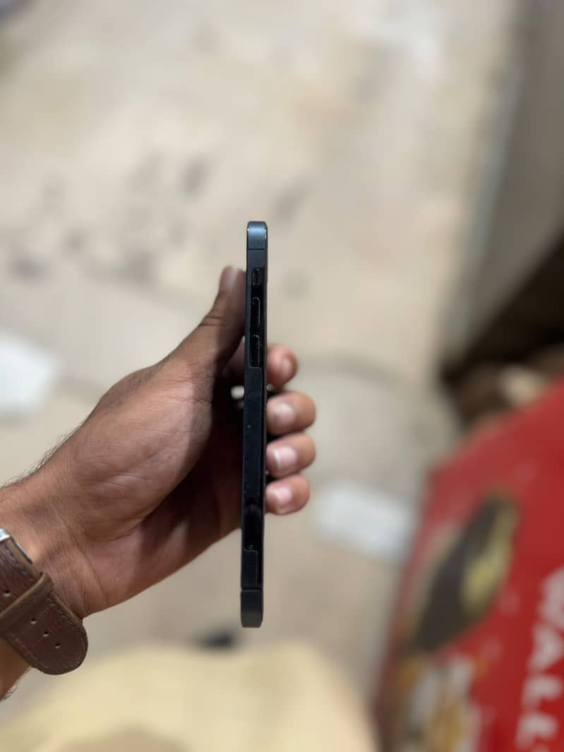 Apple iPhone 12 Pro 5