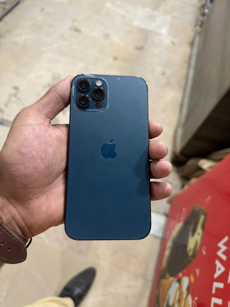 Apple iPhone 12 Pro 6